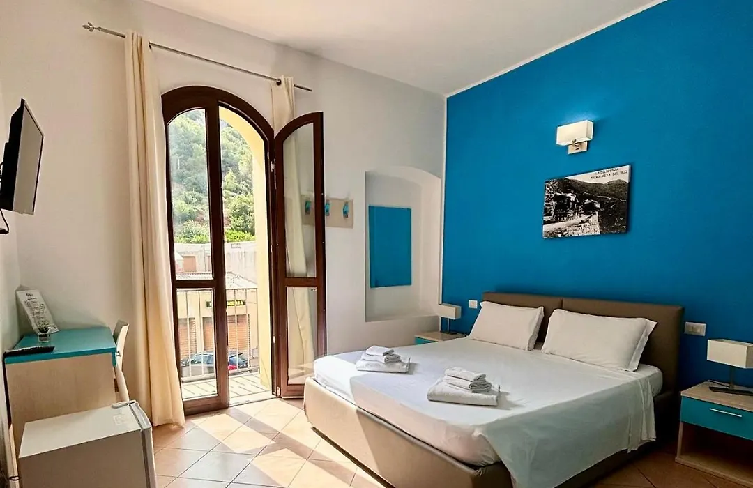 Hotel '904-1